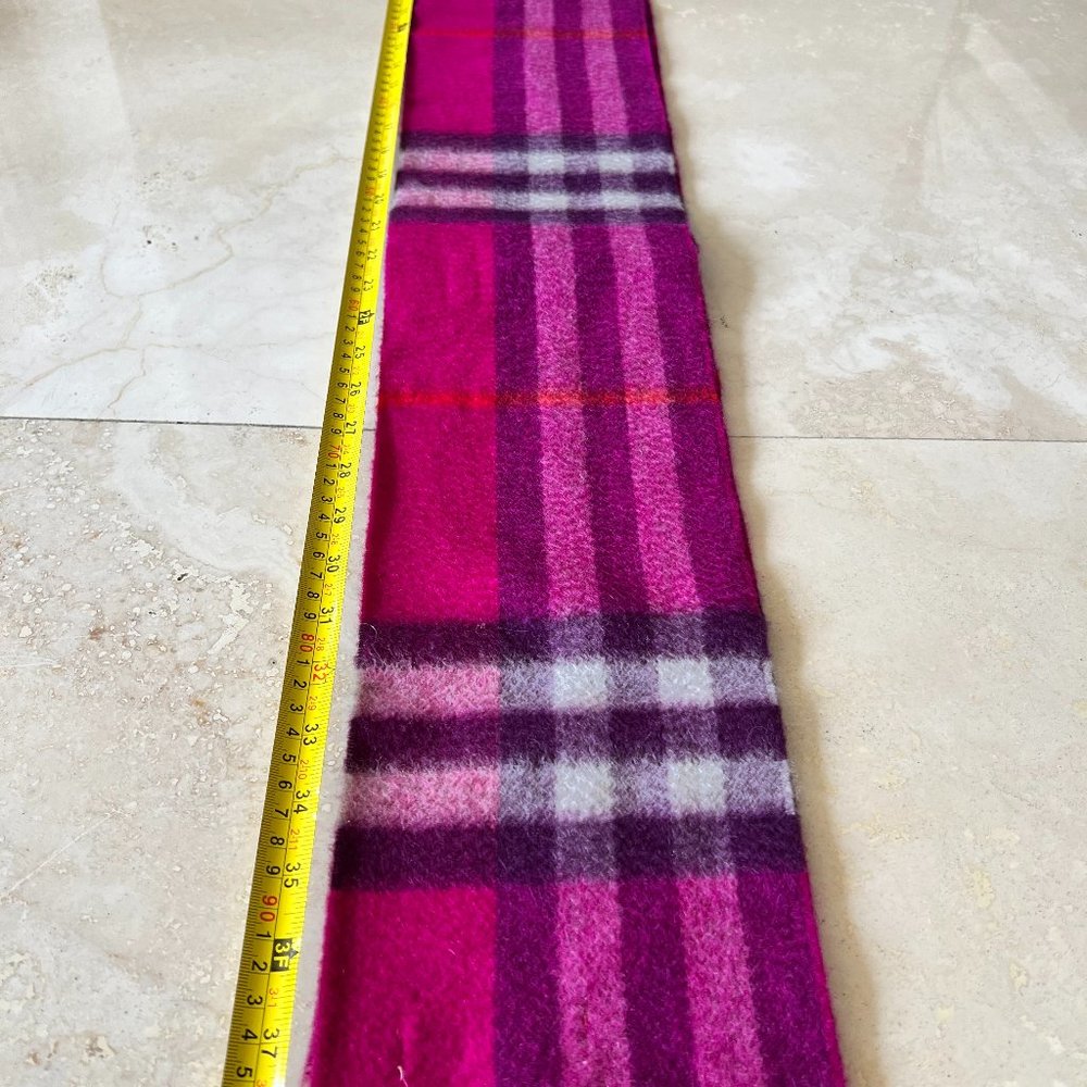 Burberry | Purple Pink White Cashmere Scarf - Picture 4 of 5
